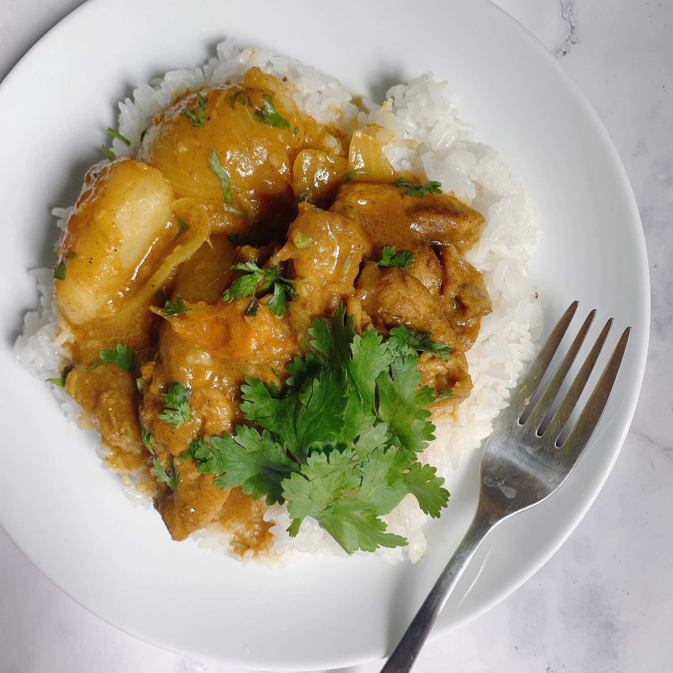 Curry-Chicken-with-Pototoes